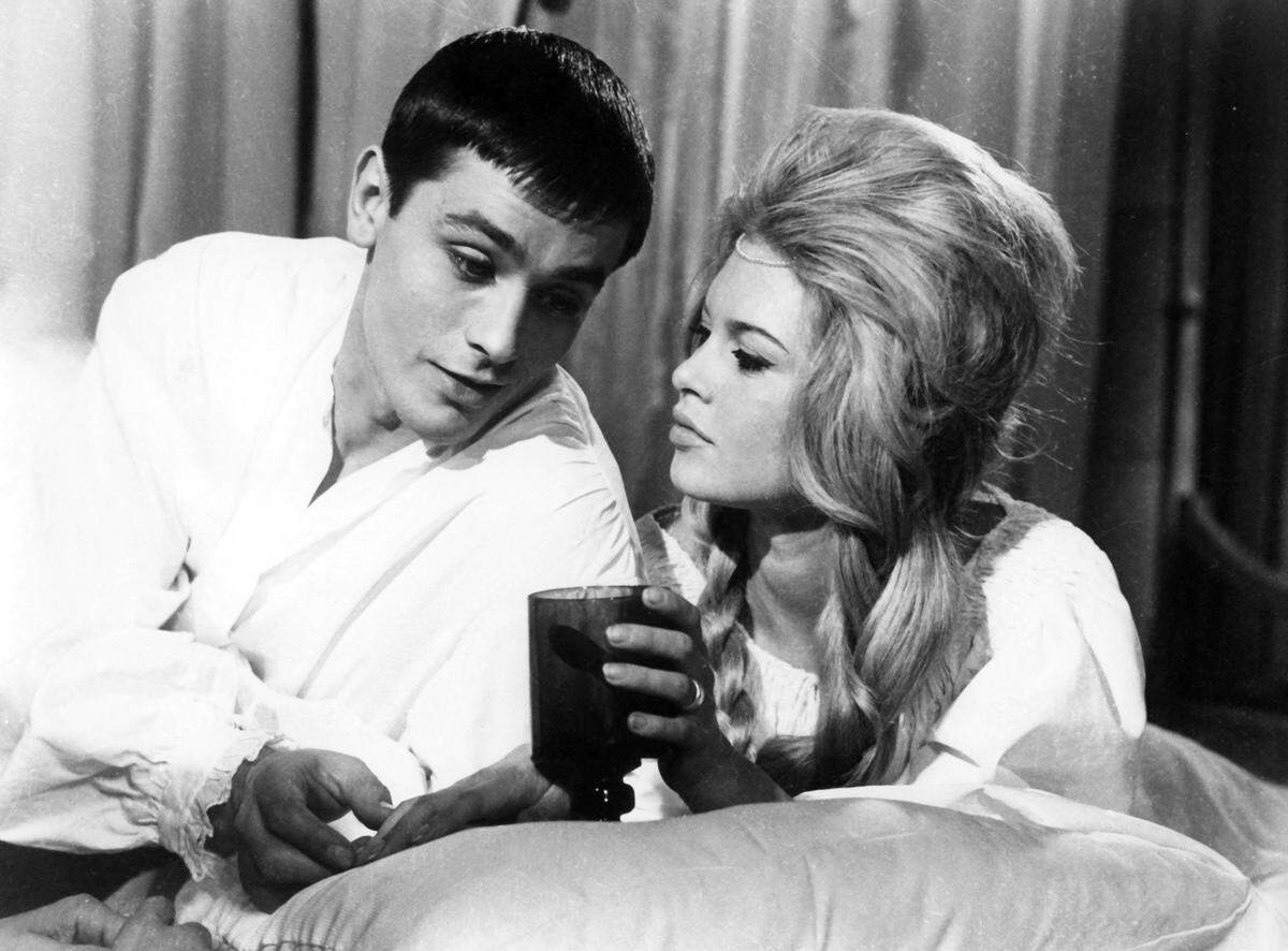 Alain Delon y Brigitte Bardot.