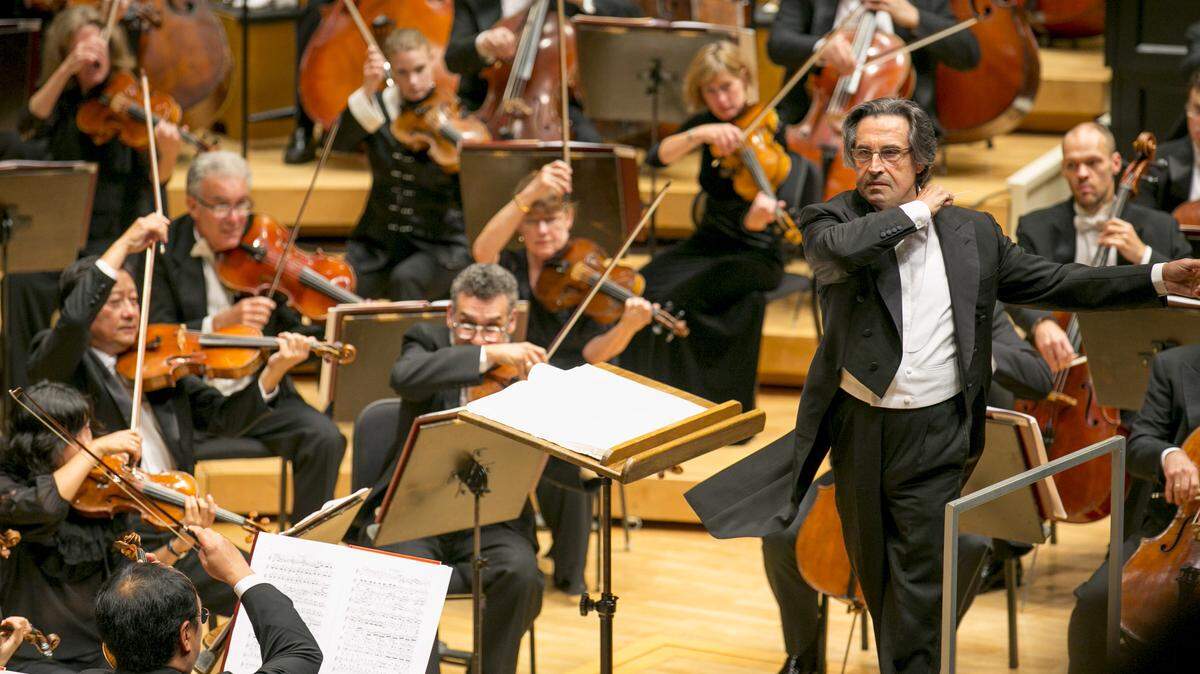 El director Riccardo y la Chicago Symphony Orchestra.
