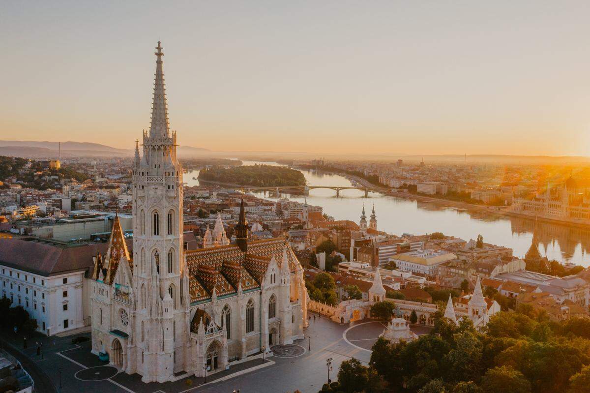 La Iglesia de Matías en el Castillo de Buda, también conocido como Palacio Real, en Budapest, Hungría.