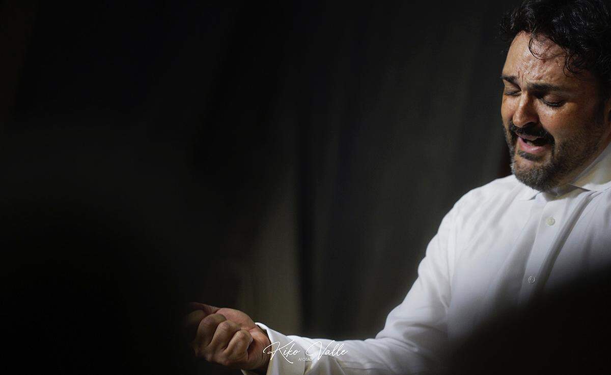 El cantaor&nbsp;Gabriel Georgio González “Gabriel de la Tomasa”,&nbsp;dueño de “una voz clara y melodiosa que llega al alma”.&nbsp;