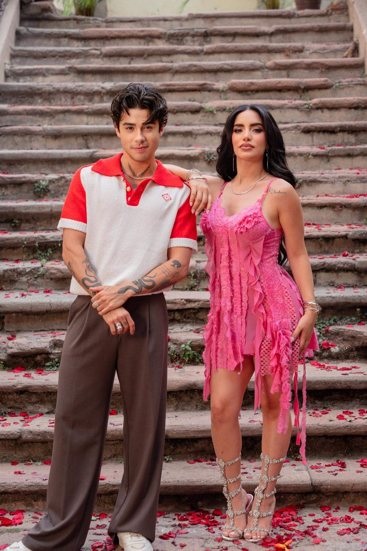 Mario Bautista y Kim Loaiza