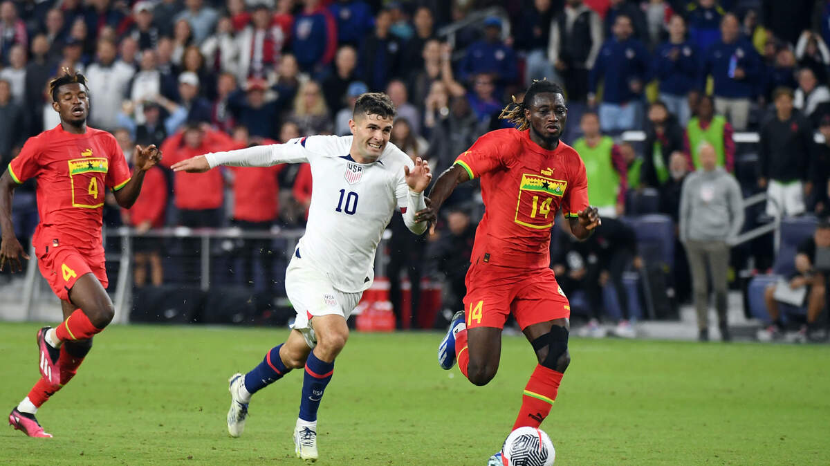 El delantero Christian Pulisic (10) anotó un gol en el triunfo de Estados Unidos 4-0 ante Ghana, en el partido amistoso celebrado el 17 de octubre de 2023 en Nashville, Tennessee.