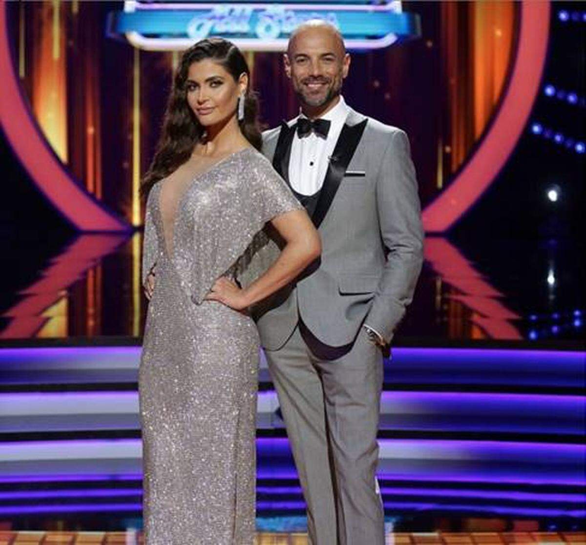 Chiquinquirá Delgado y Javier Poza, conductores de ‘Mira Quién Baila All Stars’, domingo, 8 p.m. por Univision.