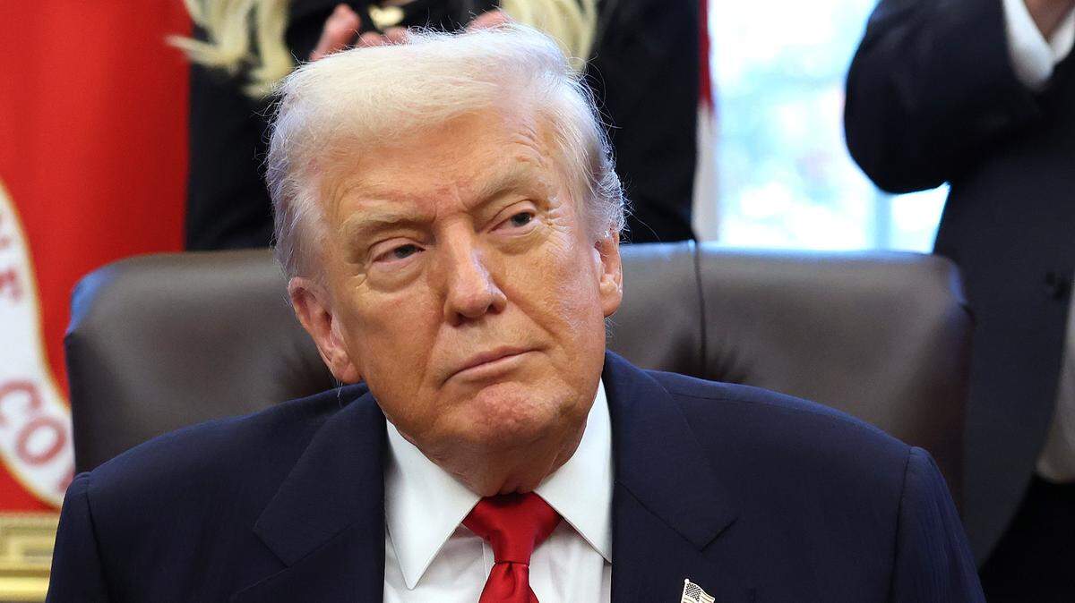 WASHINGTON, DC - NOVEMBER 10: U.S. President Donald Trump looks on during the swearing-in ceremony of U.S. Ambassador to India Sergio Gor in the Oval Office of the White House on November 10, 2025 in Washington, DC. In addition to serving as Ambassador to India, President Trump appointed Gor as Special Envoy to South and Central Asia. Gor previously served as Assistant to the President and Director of Presidential Personnel at the White House. (Photo by Anna Moneymaker/Getty Images)