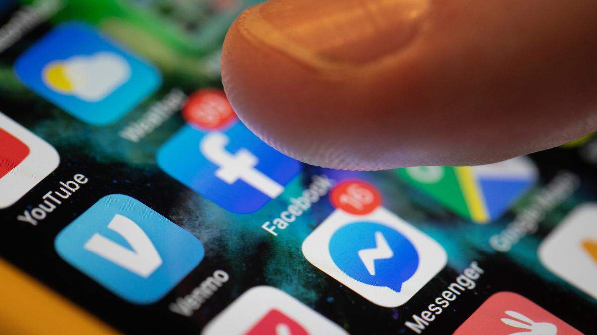 Las personas pueden ayudar a proteger a sus hijos contra la sextorsión.