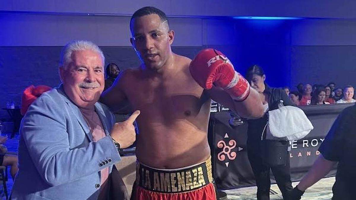 El pesado Herich Ruiz, aquí junto al hombre del boxeo Armando García, será parte de la velada Noche de los Campeones III que tendrá lugar el viernes 12 de mayo.