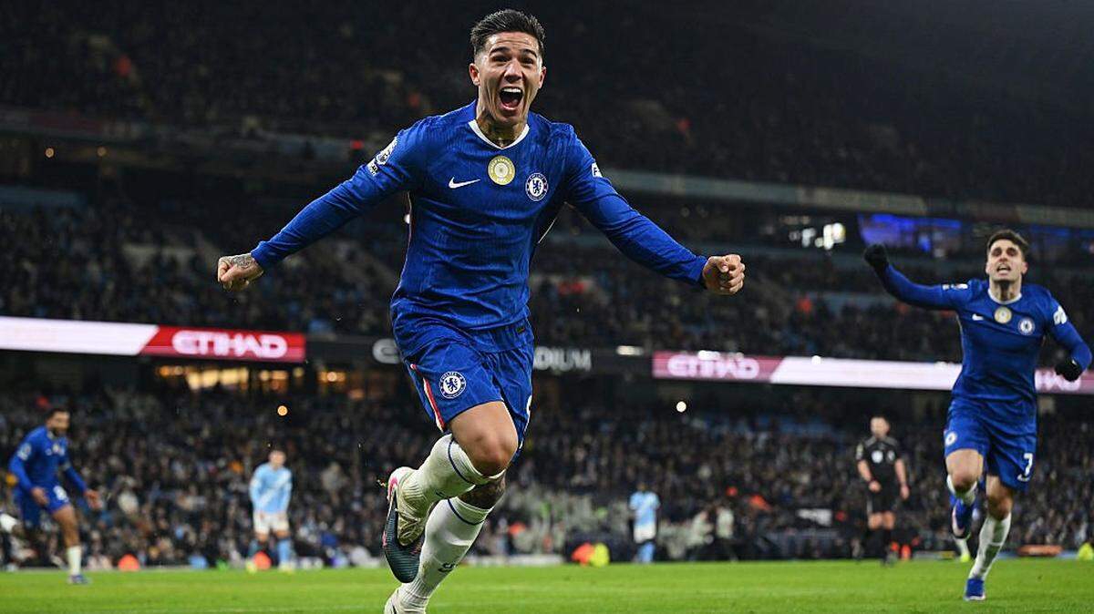 El Chelsea igualó este domingo 1-1 con Manchester City gracias al gol en el tiempo añadido del argentino Enzo Fernández.