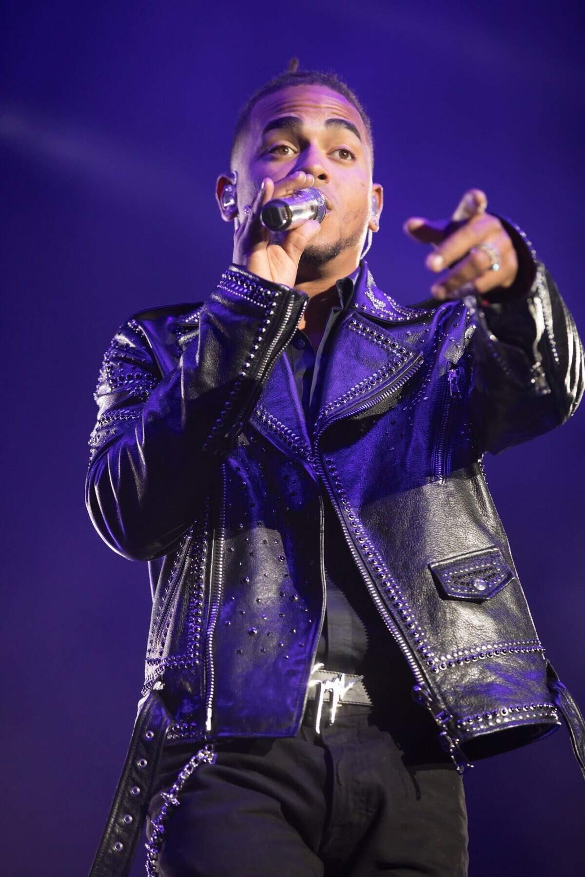 El popular reguetonero puertorriqueño, Ozuna, llega a Miami con su recorrido Aura Tour.