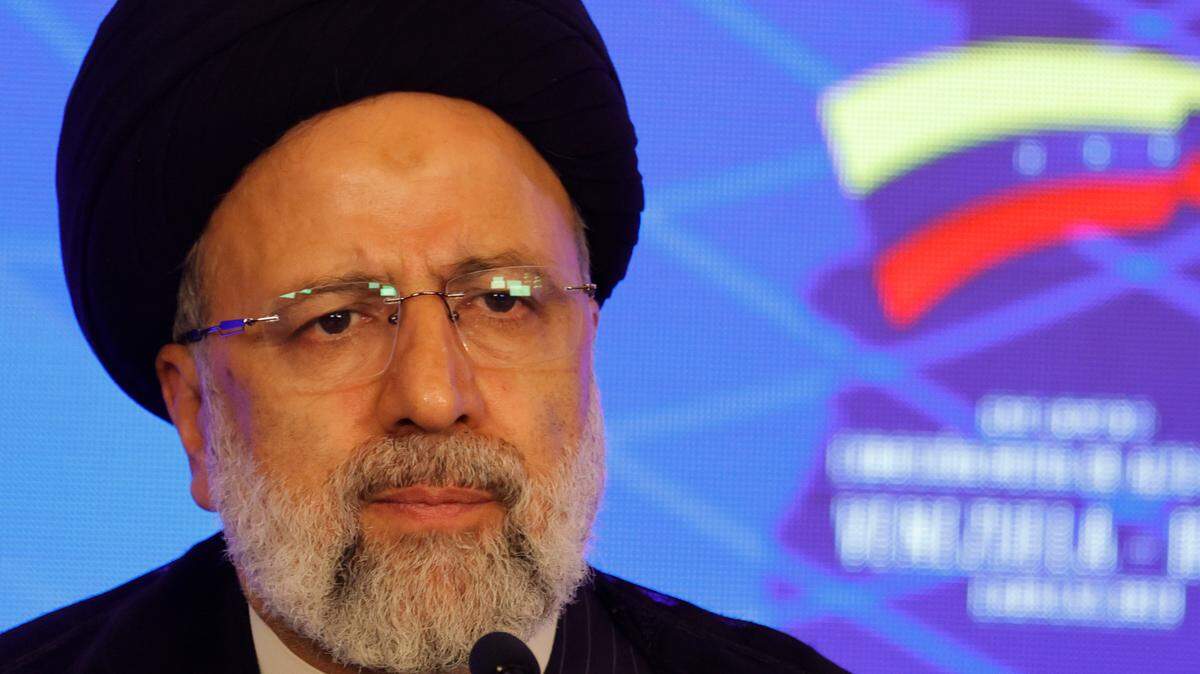 El presidente iraní, Ebrahim Raisi, ahondó el martes en Nicaragua en su discurso de confrontación, en un acto junto al mandatario sandinista Daniel Ortega. Estados Unidos fue objeto de cuestionamientos por ambos líderes, como ocurrió el lunes en Caracas, en el arranque de su primera visita a América Latina.