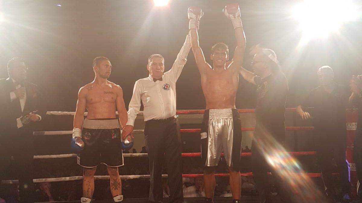 ENMANUEL GUERRA debuta con KO ante Teodor Nikolov en Marbella este 4 de agosto del 2018.