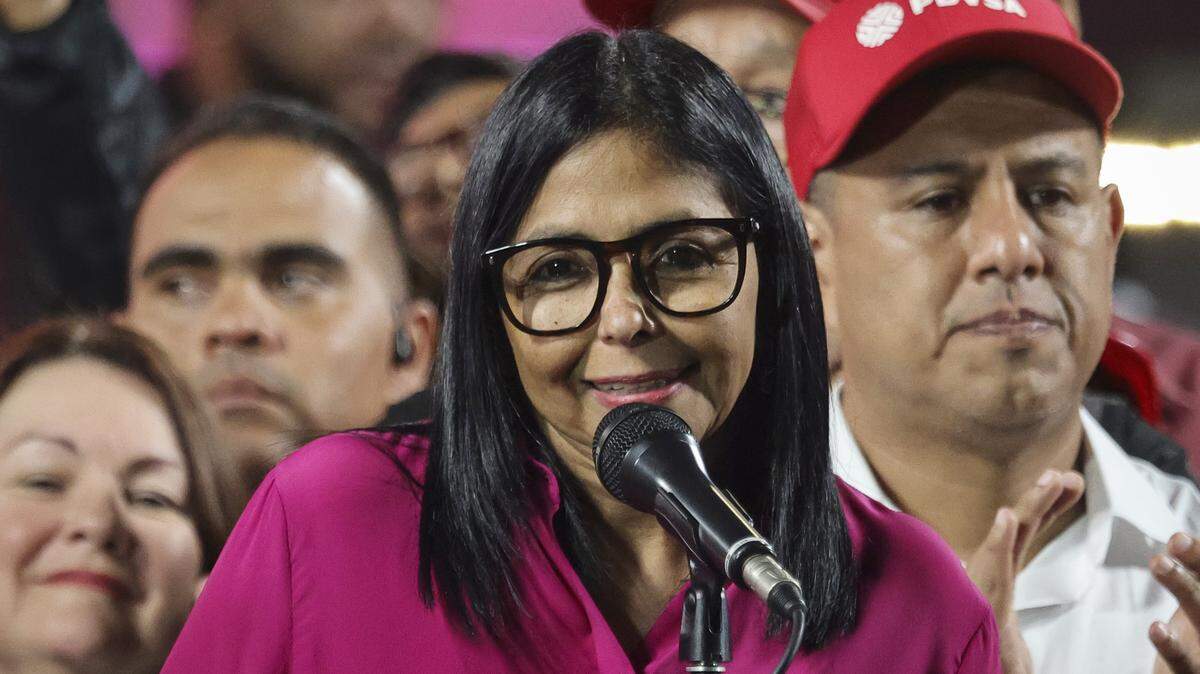 Delcy Rodríguez pronuncia un discurso durante la presentación de la nueva reforma petrolera en el Palacio de Miraflores, el 29 de enero de 2026 en Caracas, Venezuela.