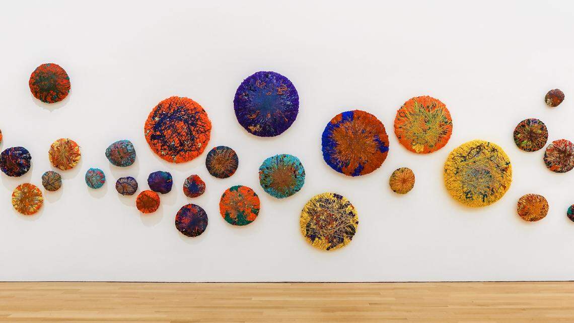 'VARMAYANA (The Place of Shining Light)', 2018, instalación.