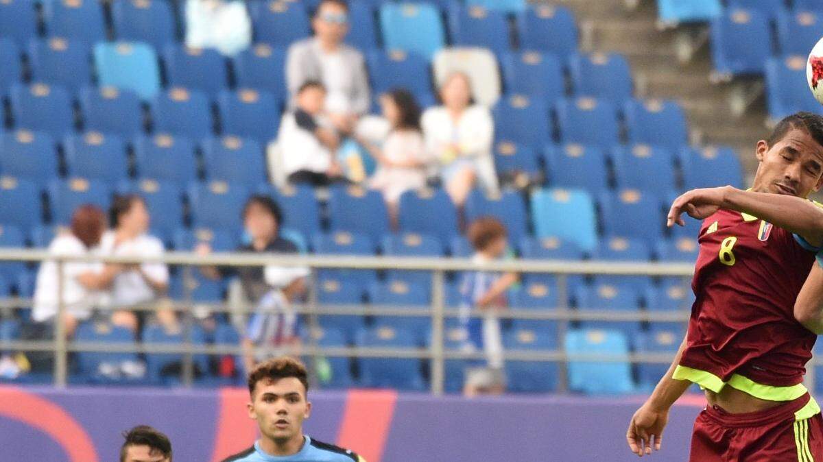 Un momento del partido entre las selecciones sub-20 de Uruguay y Venezuela, el 8 de junio de 2017, en Daejeon, Corea del Sur. Venezuela eliminó a Uruguay y avanzó a la final del Mundial FIFA de Fútbol. 