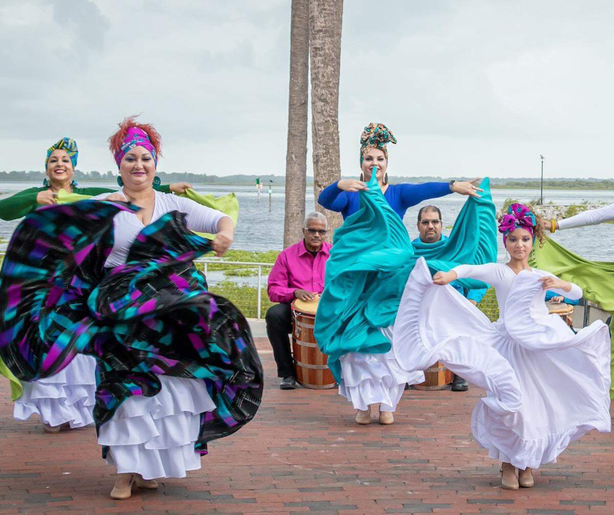 Festival de Bomba y Plena en Miami Beach Bandshell.