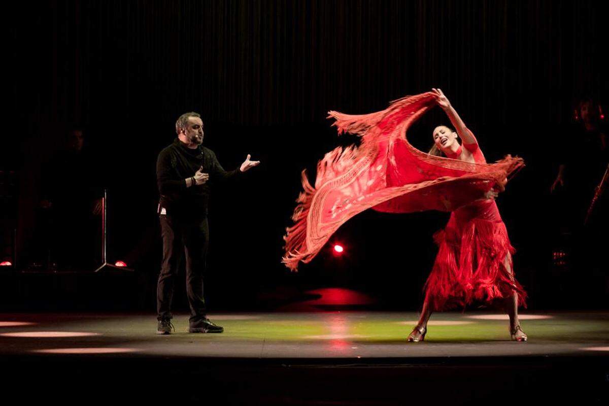 Siudy Garrido y Manuel Gago (cantaor).