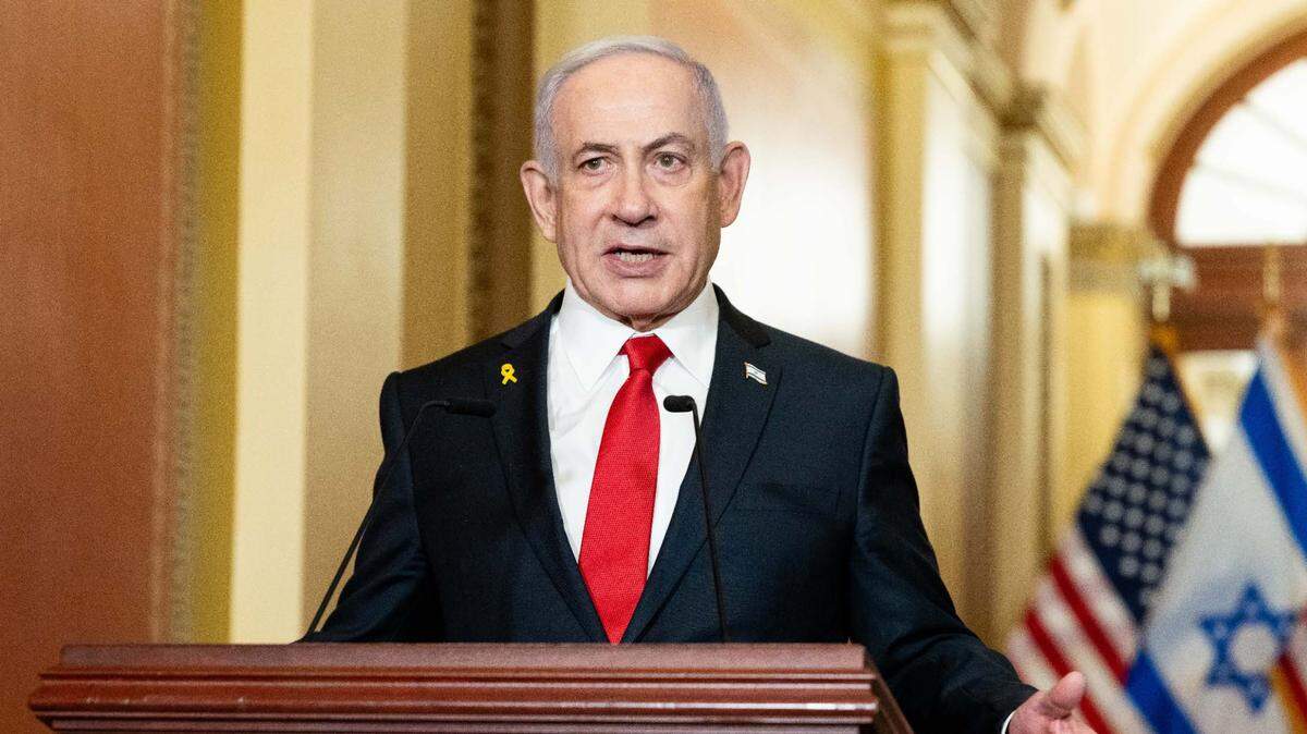 El primer ministro de Israel, Benjamin Netanyahu, participa en una conferencia de prensa en el Capitolio de Estados Unidos, en Washington, D.C., el viernes 7 de febrero de 2025. 