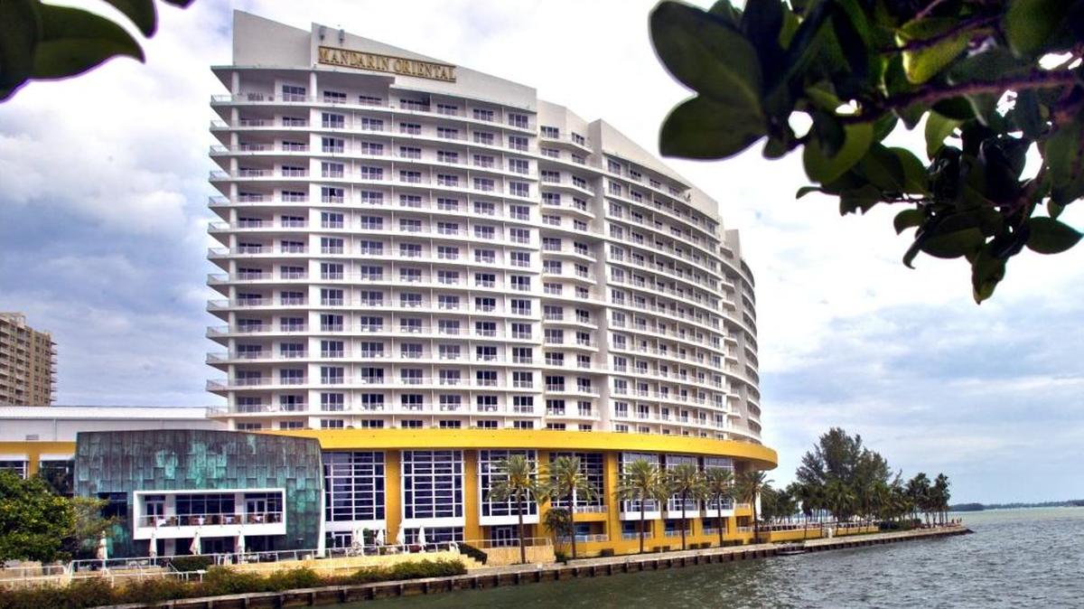 El Mandarin Oriental de Brickell Key será demolido para construir dos nuevas torres de condominios y complejos turísticos. 