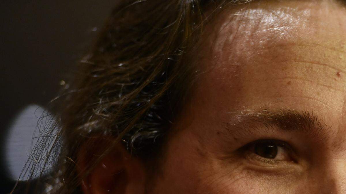 El líder de Podemos, Pablo Iglesias, durante la rueda de prensa que ofreció el 30 de marzo, en Madrid.