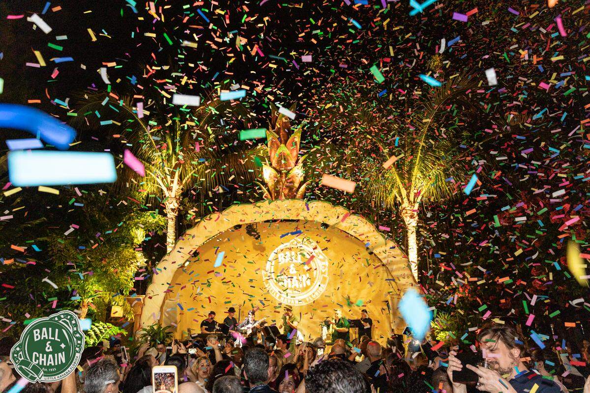 Ball & Chain presenta una fiesta de año nuevo llena de sorpresas con la banda Los Wizzards.