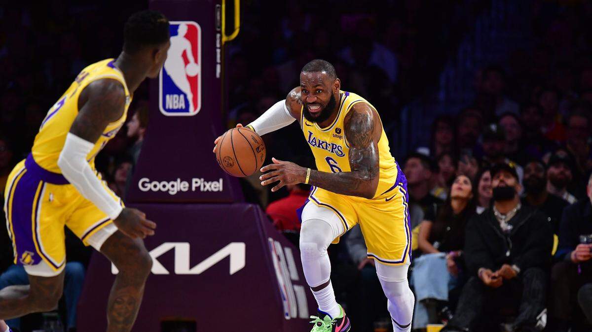 LeBron y los Lakers lucen con grandes posibilidades avanzar en los playoffs. Juegan ahora con los Warriors de Golden State en una de las semifinales de la Conferencia Oeste. 