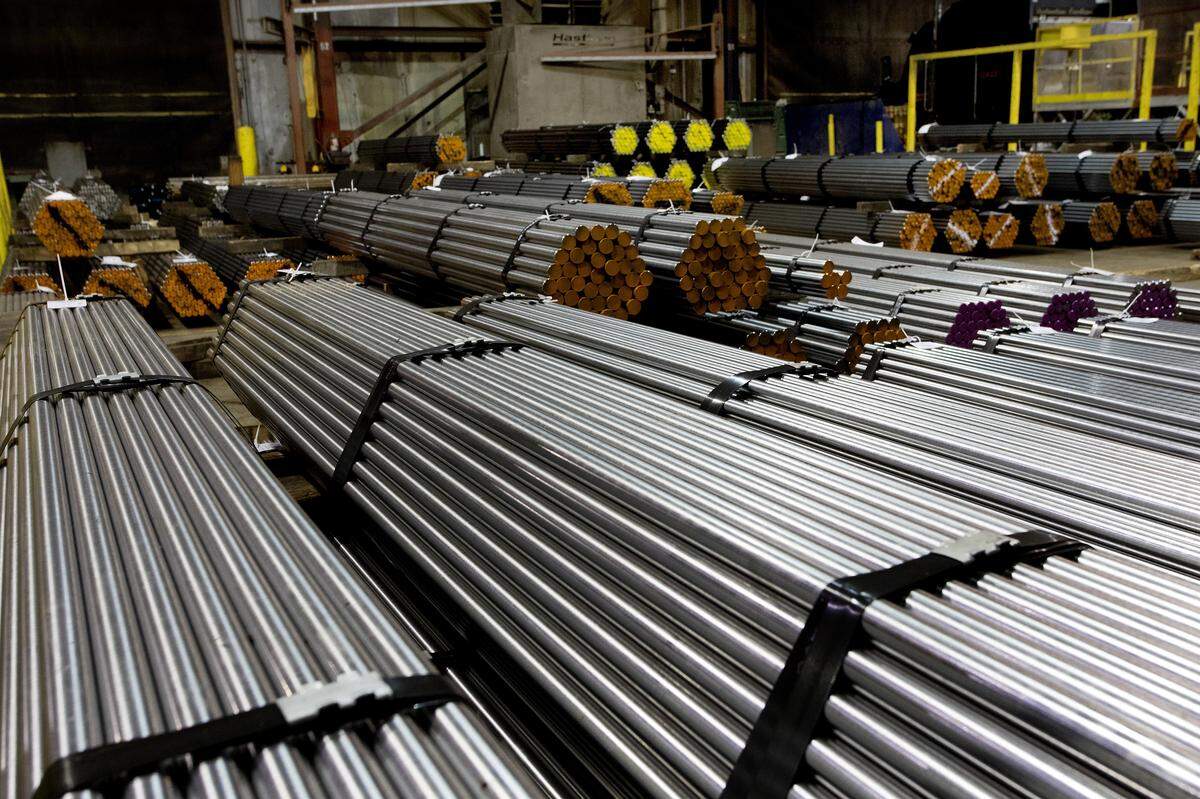 Barras de acero terminadas en un almacén de la siderúrgica brasileña Gerdau.
