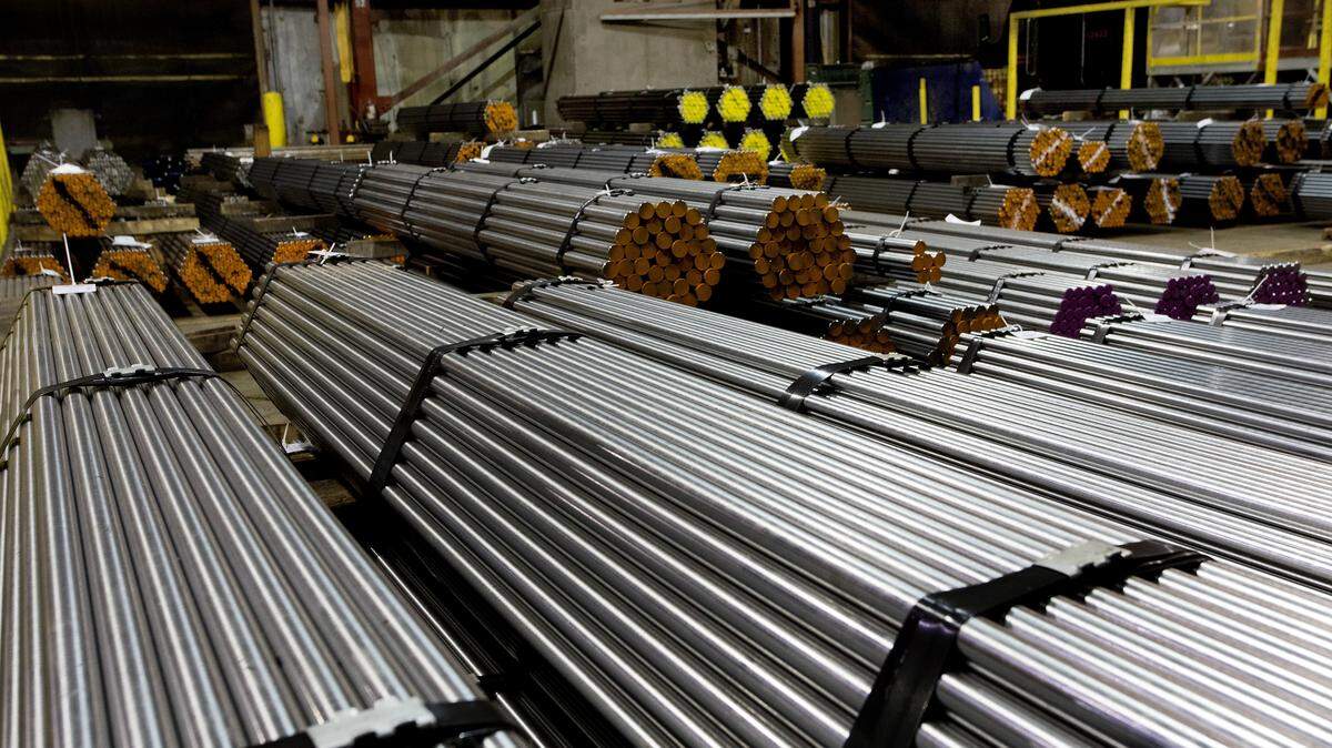 Steel manufactured outside the U.S. can not be used in public works projects under a proposed bill, pending in the South Carolina House of Representatives. 