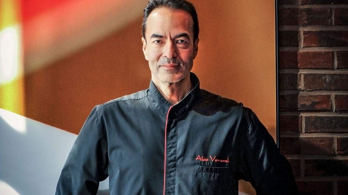 El chef Alain Verzeroli, protégé de Robuchon, está encargado de continuar el legado y lo hace con reverencia, orgullo y dedicación como Director Culinario.