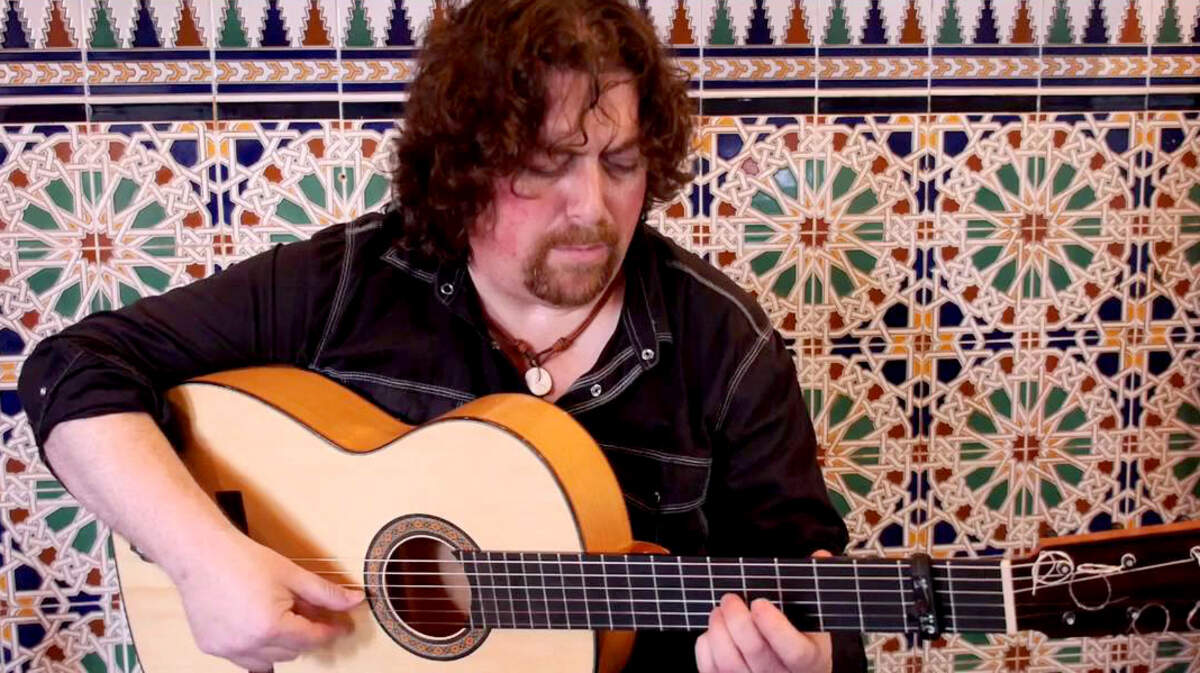 El guitarrista flamenco, José Luis de la Paz de España, se presentará en el Centro Cultural Español el jueves 9 de mayo.