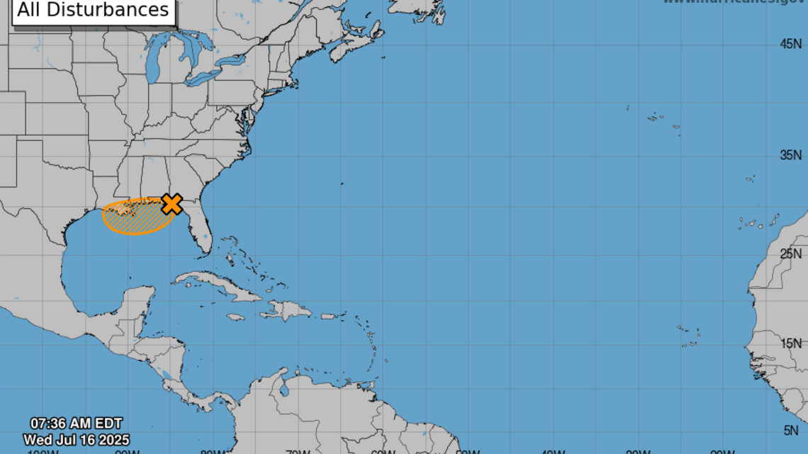 Sistema que azota con lluvias a Florida podría intensificarse en el Golfo