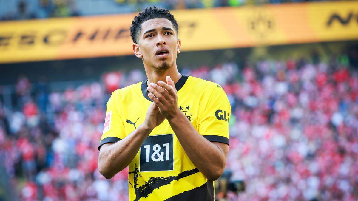 Con apenas 19 años, Jude Bellingham se ha establecido como uno de los futbolistas más cotizados en Europa. Manchester United, Manchester City, Liverpool y Paris Saint-Germain habrían estado tras sus servicios.