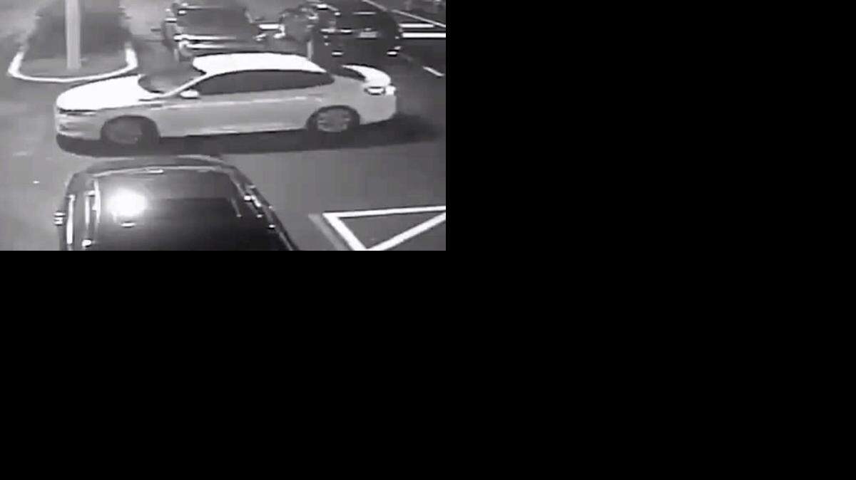En un video de vigilancia que se grabó el pasado 26 se puede ver a los hombres en acción.