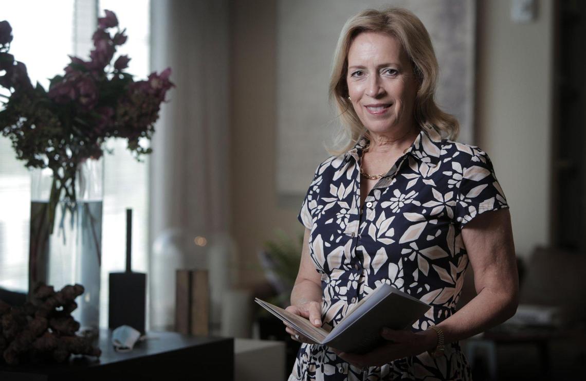 Alicia Cervera Lamadrid, que empezó desde abajo en la compañía que fundó su mamá, Alicia Cervera, considera que los bienes raíces se mantienen fuertes en Miami, con precios estables y más demanda.