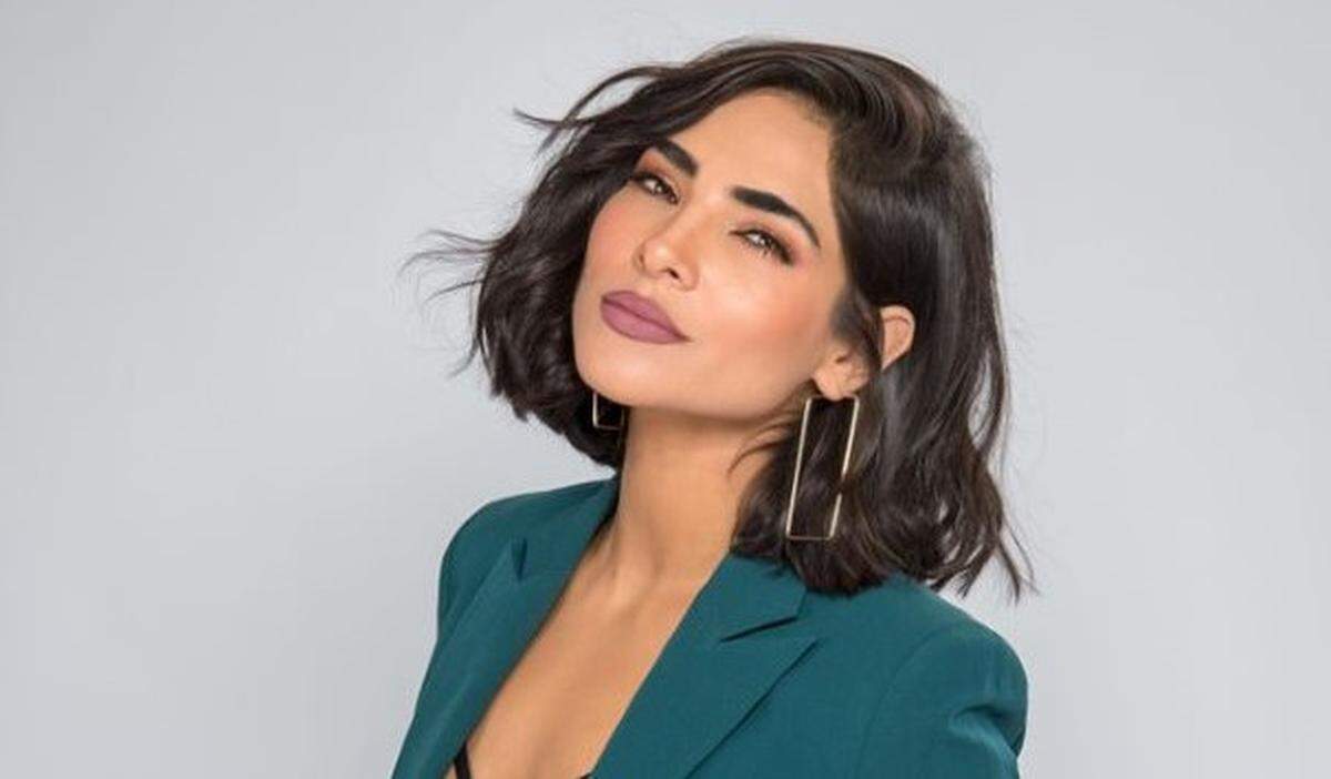 Alejandra Espinoza conducirá ‘Premios Juventud’.