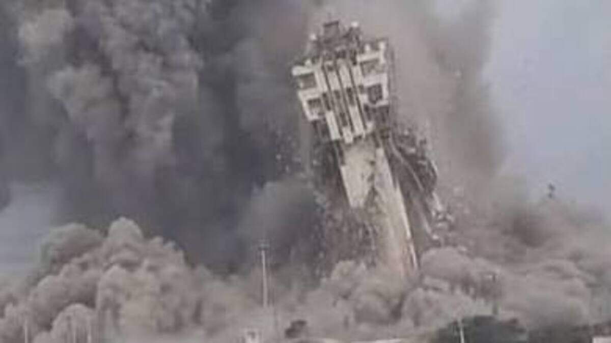 “Las fuerzas de EEUU destruyeron con éxito la torre de vigilancia del puerto Chah Bahar Shahid Kalantari, parte de una red de vigilancia marítima a lo largo de la costa del golfo de Omán en Irán”, aseveró el Centcom, con sede en Florida, en sus redes sociales.
