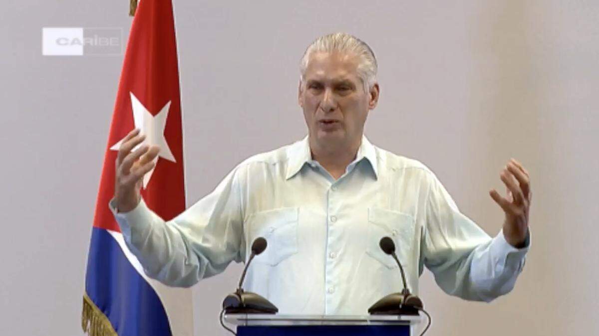 El gobernante cubano Miguel Díaz-Canel admitió el viernes que Cuba y EEUU sostienen conversaciones..