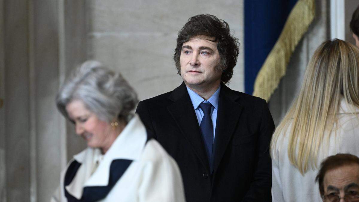 El presidente de Argentina, Javier Milei, será investigado por la justicia argentina por promocionar una criptomoneda que colapsó y causó miles de millones de dólares en pérdidas. En la foto, Milei asiste la ceremonia de toma de posesión del presidente Donald Trump, el 20 de enero de 2025, en Washington, D.C.