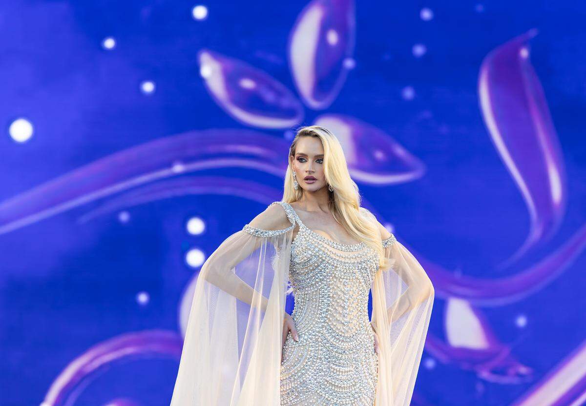 Deneb Morales, representing Villa Clara, walks the stage as she competes in the Miss Universe Cuba 2025 beauty pageant at Milander Park on Tuesday, July 8, 2025, in Hialeah, Fla.