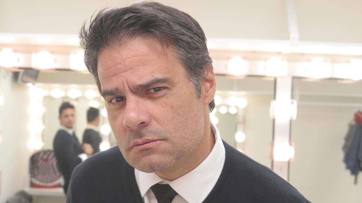 Luis Chataing.