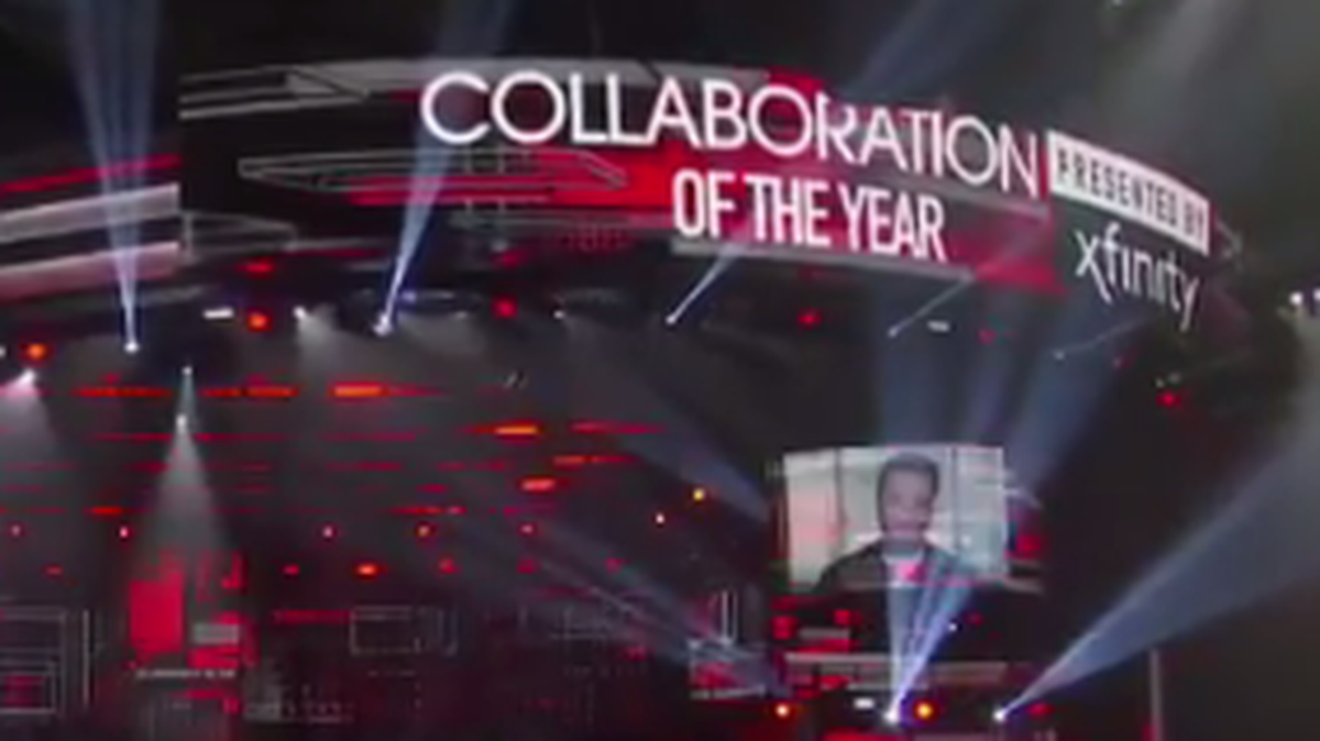 El astro boricua Luis Fonsi no asistió a la ceremonia de los AMAs pero agradeció el reconocimiento en un mensaje previamente grabado.
