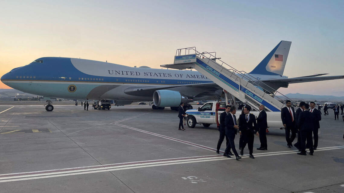 Fuente: Una amenaza creíble con misiles provocó el cambio secreto de avión para Trump