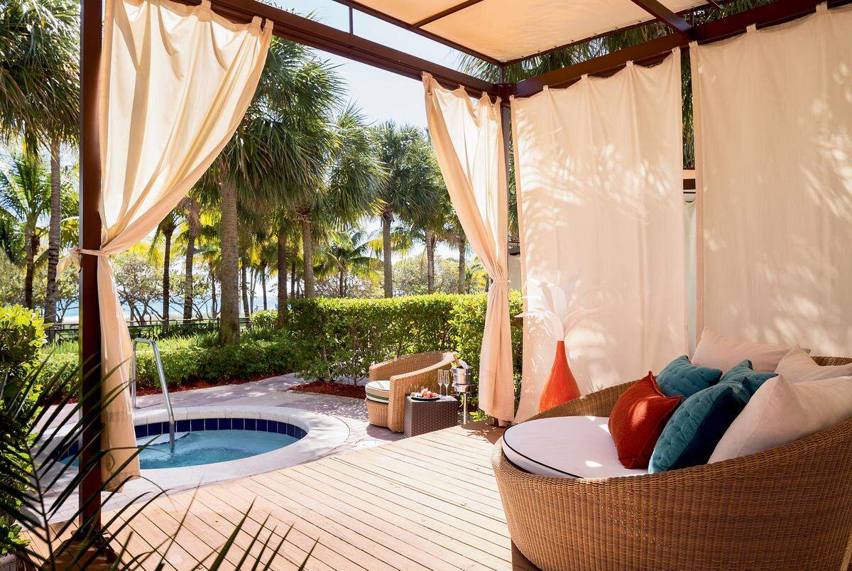 Ritz Carlton Bal Harbour, cada detalle en este hotel es sinónimo de lujo y elegancia.