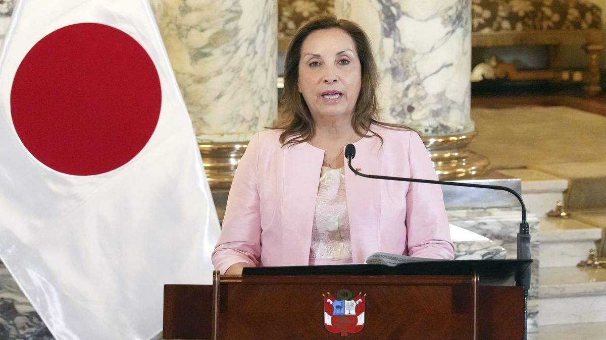 Foto de archivo. La presidenta de Perú, Dina Boluarte, aseguró este lunes, durante su último informe a la nación, que al llegar al poder tras la destitución del expresidente Pedro Castillo, del que era su vicepresidenta, evitó que Perú se convirtiera en “un país fallido como Cuba, Venezuela y Bolivia’’.