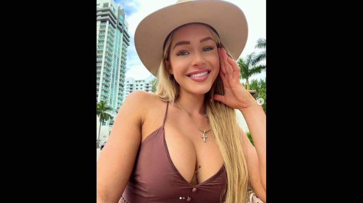 Investigan a la modelo de OnlyFans, Courtney Clenney, de 25 años, por matar a puñaladas a su novio en Miami el 3 de abril de 2022.