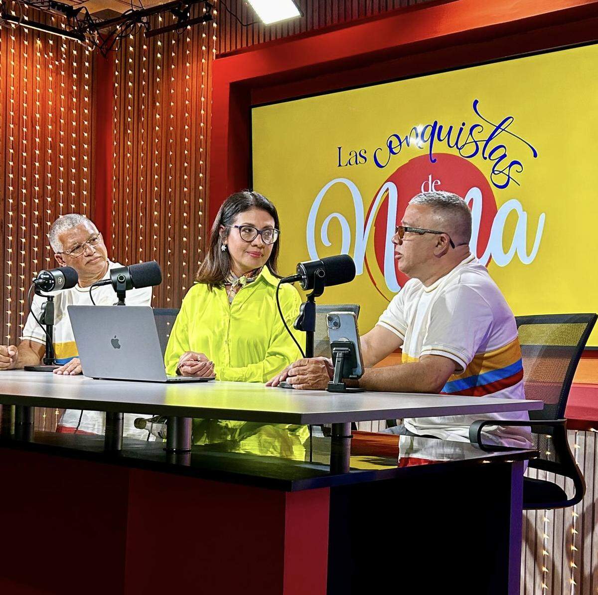  Ensayo de programa “Las conquistas de Nana”, con Eliana Tejada.