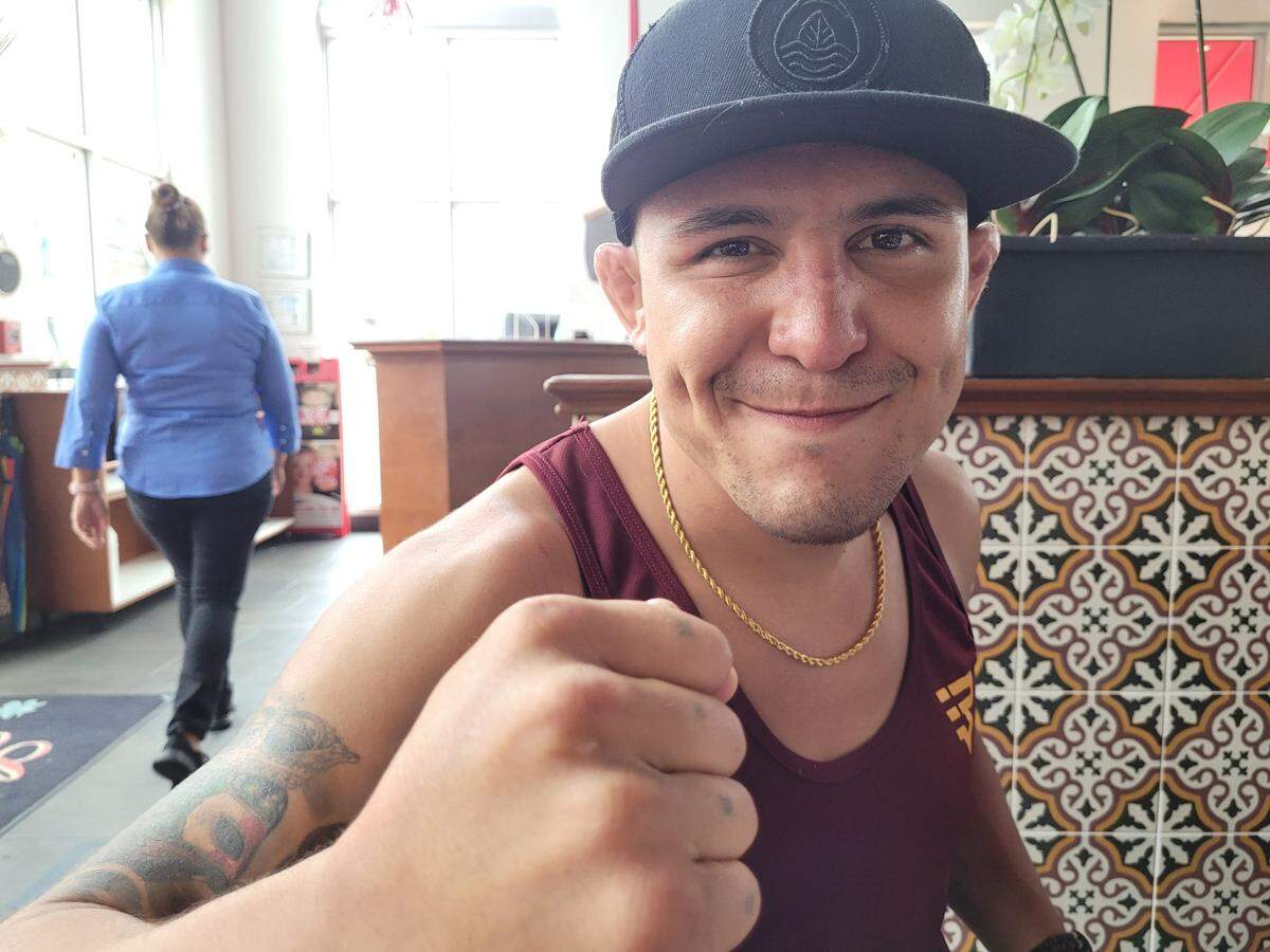 Mucho antes de que existiera Brandon Moreno, estaba Erik “Goyito’’ Pérez. Cuando las artes marciales mixtas eran un eco lejano para muchos peleadores de América Latina, más allá de los brasileños, ya este mexicano estaba en los trajines de las llaves y los golpes, abriendo caminos para el resto.