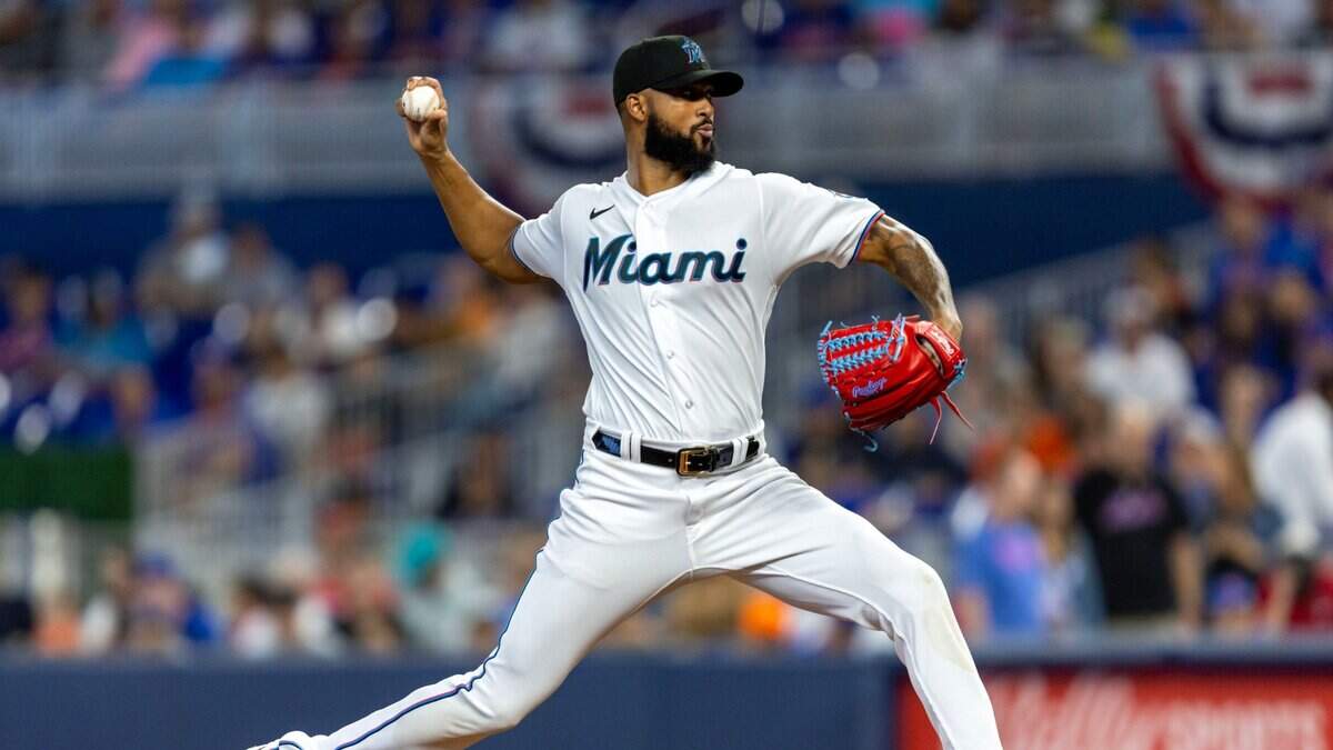 El abridor de los Marlins Sandy Alcántara se fue con una apertura de calidad luego de laborar a lo largo de 5.2 episodios, pero con tres anotaciones a su cuenta ante los Mets de Nueva York, en el partido celebrado el jueves 30 de marzo de 2023 en Miami.