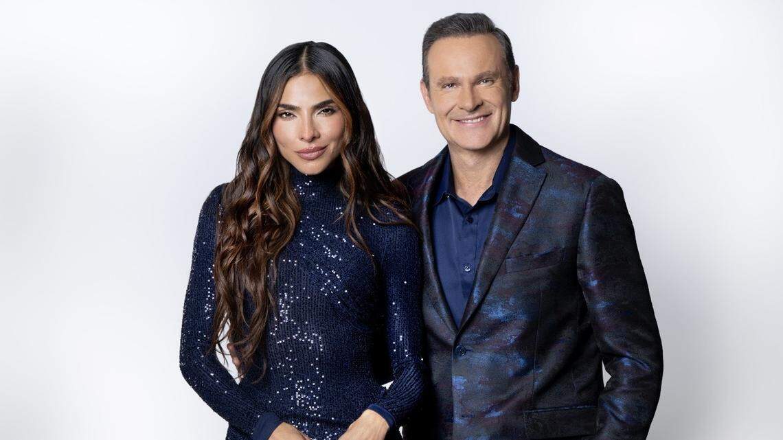 Los programas especiales en ViX y en UniMás serán conducidos por los mexicanos Alejandra Espinoza y Alan Tacher.