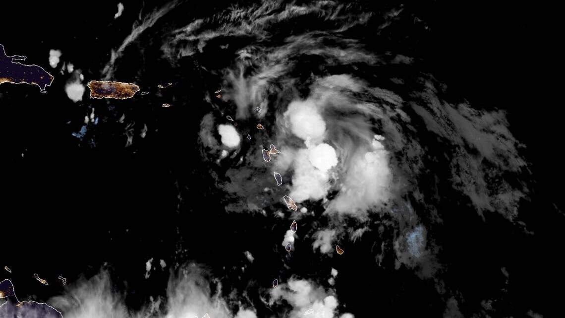 Tormenta tropical Laura aleja su centro de Florida, se espera deje lluvias y vientos el lunes
