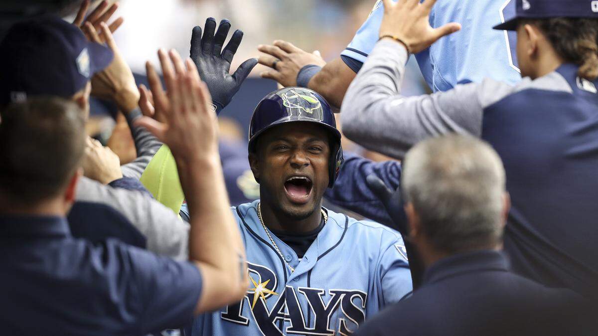 ADEINY HECHAVARRIA pasa de los Rays a los Piratas y ahora a los Yankees.