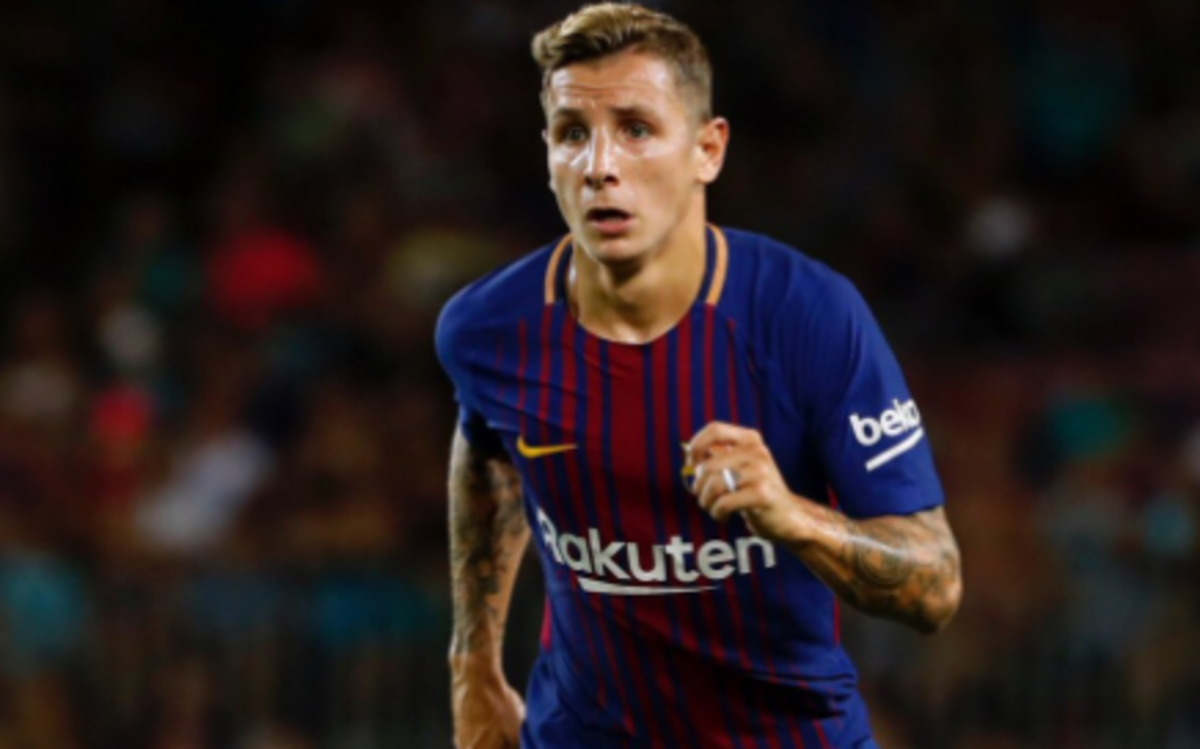 El lateral francés del FC Barcelona, Lucas Digne, auxilió a heridos en el atentado en La Rambla del pasado jueves, en el que un terrorista mató a trece personas, que fueron atropelladas en el centro neurálgico de Barcelona.